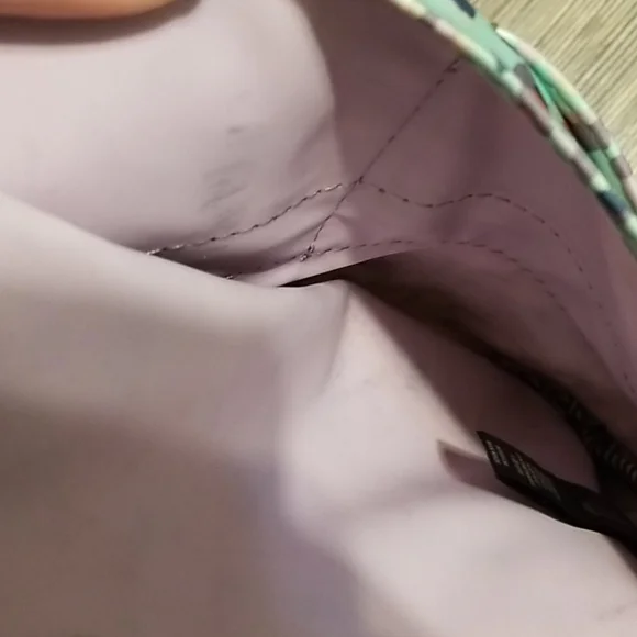 Fossil Thin Crossbody Purse - Picture 10 of 13